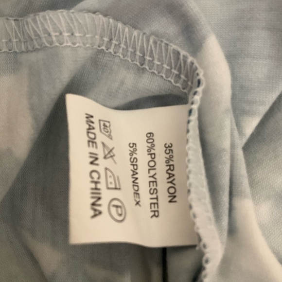 Blue Leaf Print Long Sleeve Tee - Picture 4 of 5